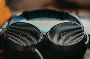 HD_490_Pro_Product_closeup_hellotech