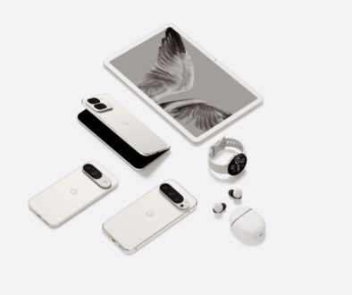 Pixel Portfolio Flat Lay 2-hellotech